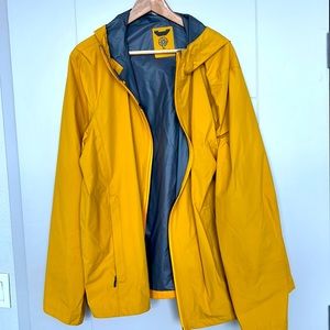 REI waterproof outdoor windbreaker with hood